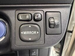 
										2013 Toyota Aqua G 2WD full									