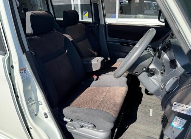 
								2012 Nissan Luke’s Highway Star 2WD full									